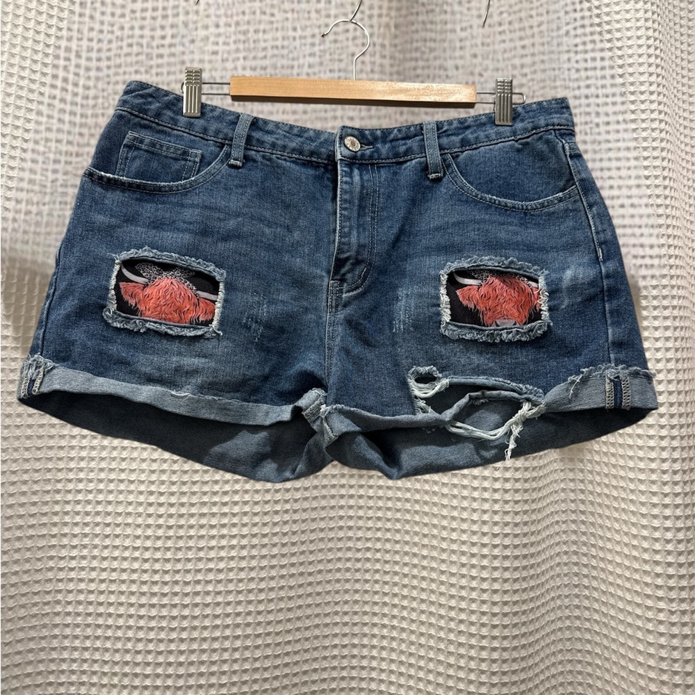 Distressed Denim Shorts with  Red Accents Cows